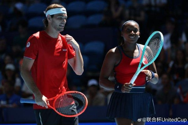 联合杯高芙2分美国3-0夺小组第一 八强战将对中国