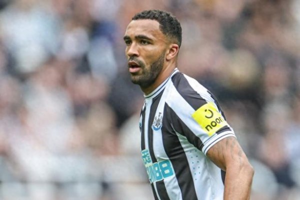 记者: 达曼协作考虑前纽卡前场球员威尔逊, 将等待卢克-德容的决定