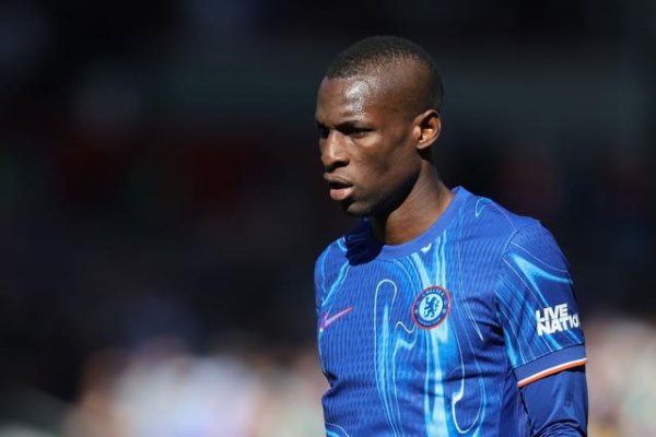 罗马诺: 曼联、维拉、纽卡关注杰克逊, 但尚未与切尔西展开谈判