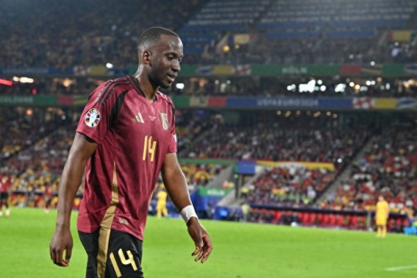 记者: 若右翼有球员离队, 卢克巴基奥可能成为米兰的选择