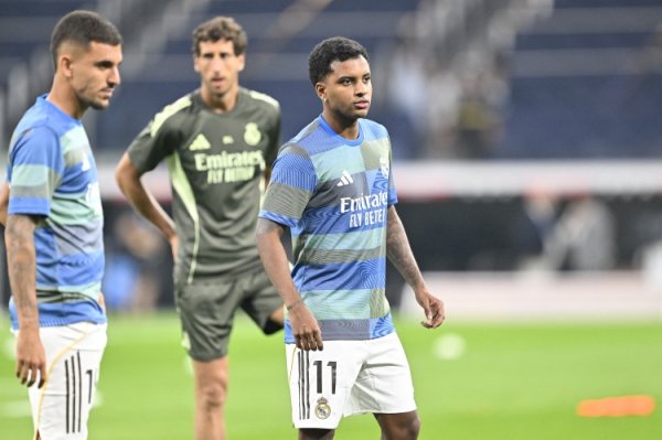 阿斯：罗德里戈告知阿隆索自己想踢左翼锋，他将与维尼修斯争杆位