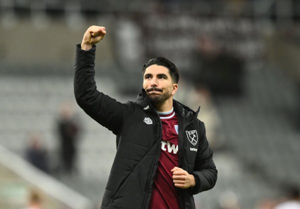 罗马诺：巴黎中场球员索莱尔永久转会至皇家社会