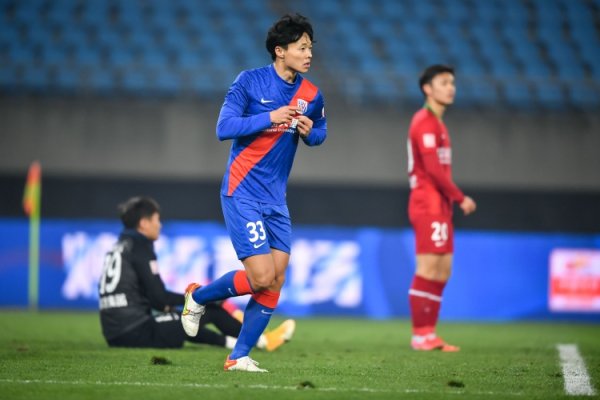 媒体人：申花底线球绝对是阿森纳真传，变化路数像打出的争议也像