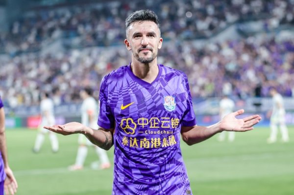 津媒:基莱斯已入15球,正冲击津门虎队史单赛季个人职业联赛 得分 记录 津媒:基莱斯已入15球,正冲击津门虎队史单赛季个人职业联赛 得分 记录