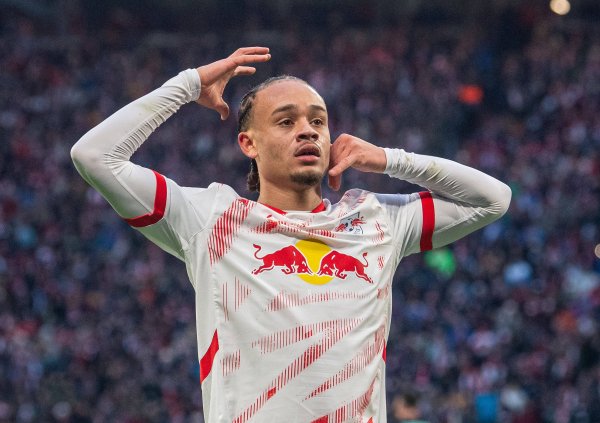 德天空：哈维-西蒙斯转会热刺交易敲定，球员已签约至2032年