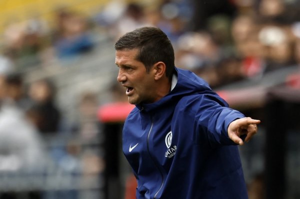 米体：齐沃周末职业联赛  打算继续轮换，博尼等人很可能获得机会