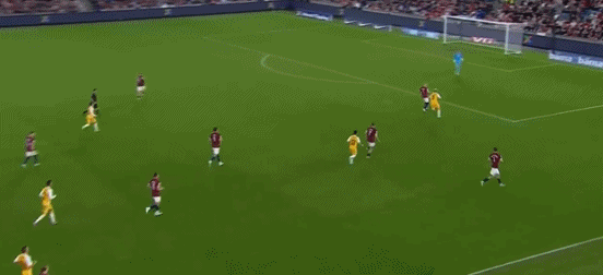 逆天乌龙后场球员回传+守门员猝不及防送乌龙 挪威单场包办12粒得分 逆天乌龙后场球员回传+守门员猝不及防送乌龙 挪威单场包办12粒得分