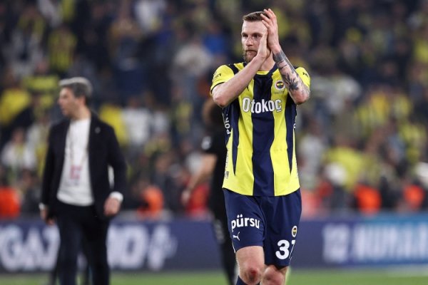 米体：什克里尼亚尔年薪略低于1000万欧元，尤文引进他遇到阻碍