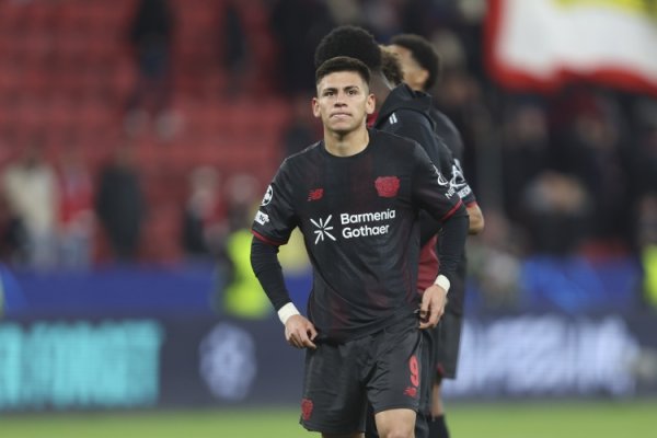 欧冠主场作战  丢6球，勒沃库森是历史上第二支有此遭遇的德国球队