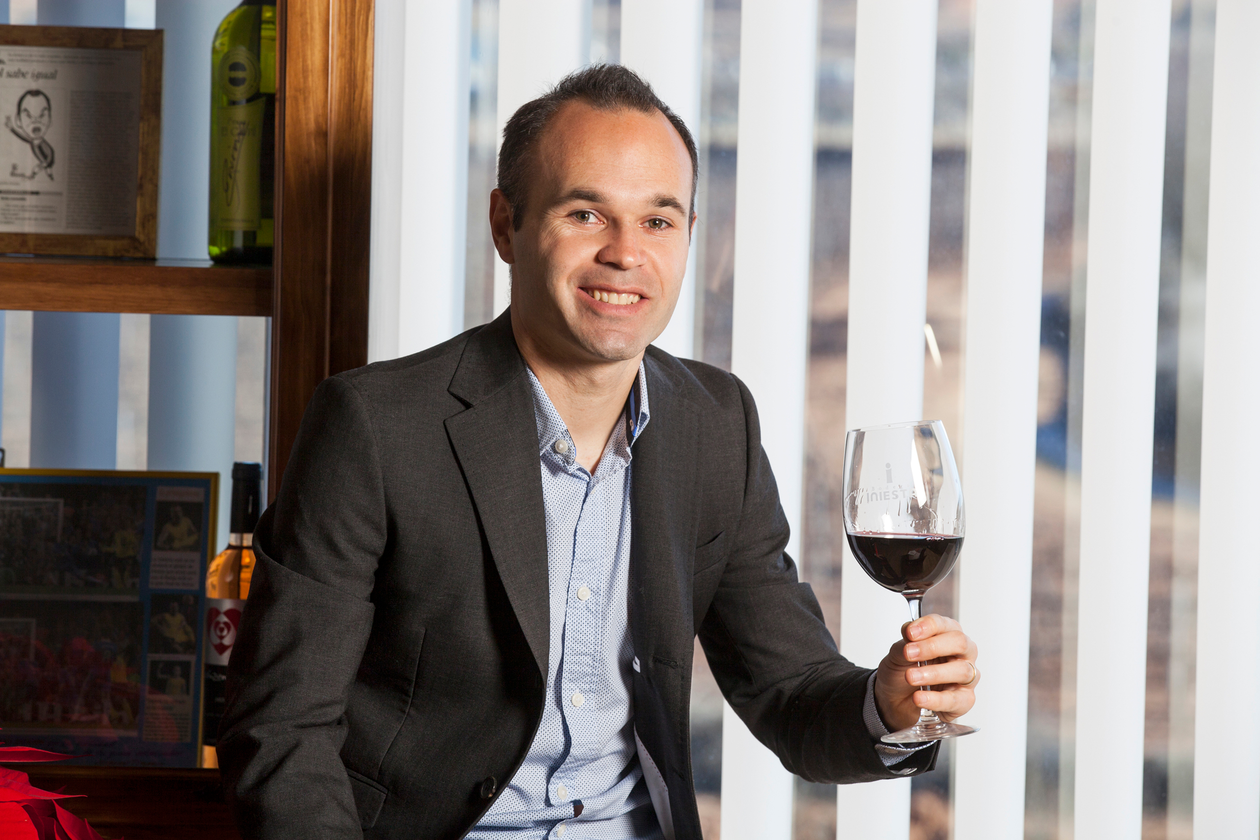 切尔西锁定加纳乔为潜在目标,西蒙斯谈判主导夏窗动向_球员_市场_莱比锡红牛